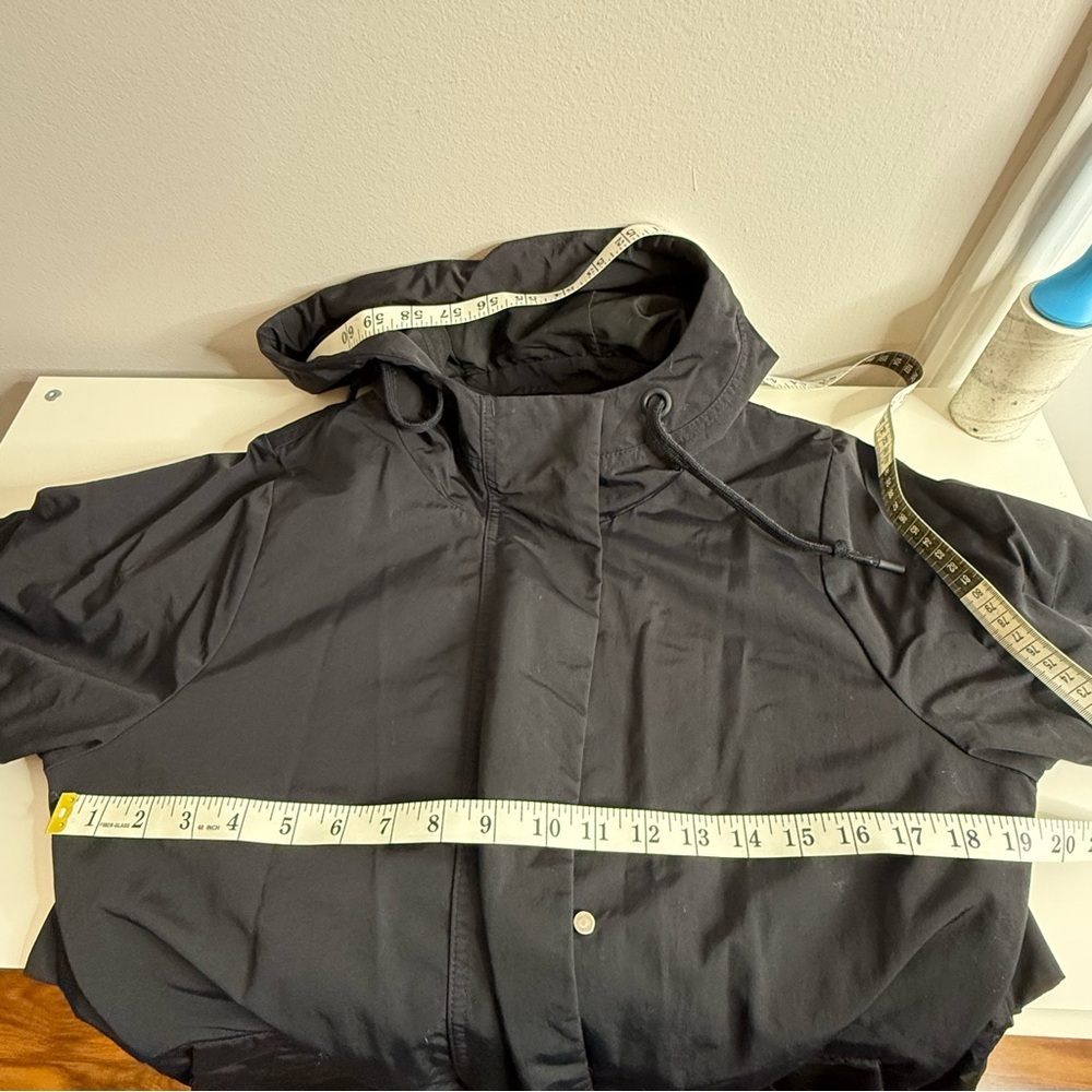 Athleta Mid Length Lightweight Jacket Black Medium - Picture 6 of 7